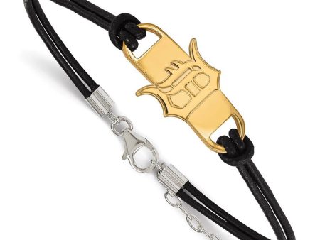 14K Yellow Gold Plated S.S. MLB Detroit Tigers Leather Bracelet, 7 In For Sale